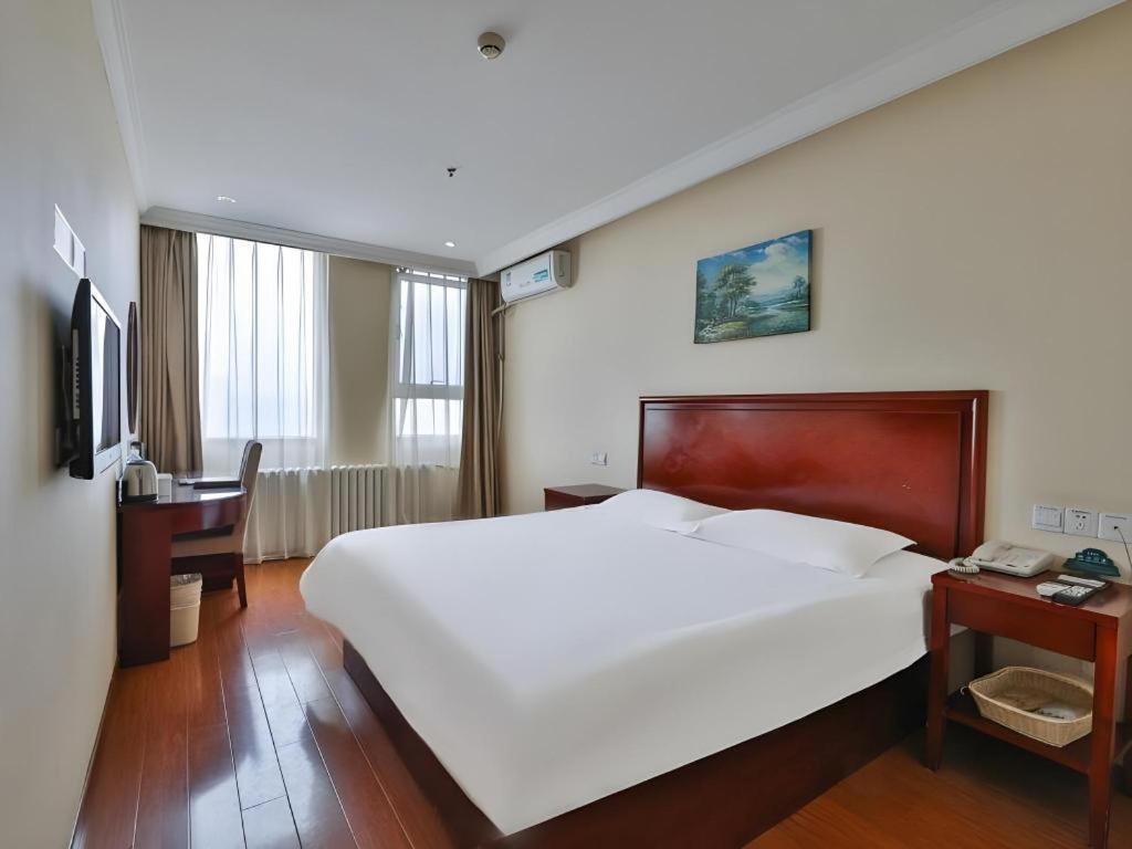 Greentree Inn Beijing Daxing Xingye Street Liyuan Business Hotel מראה חיצוני תמונה