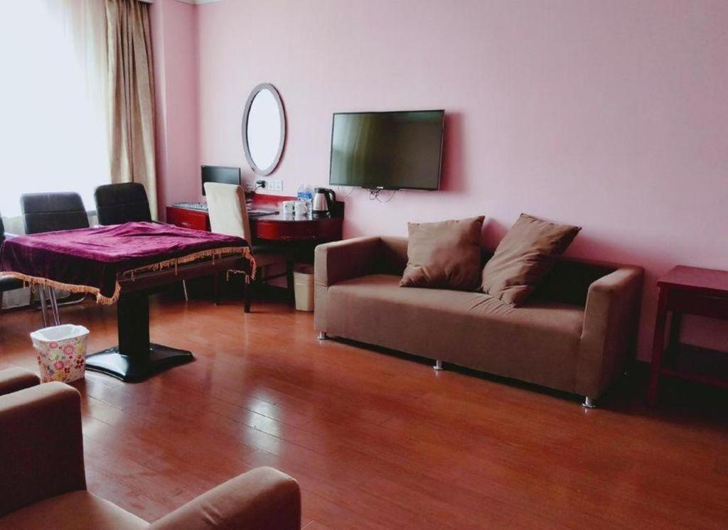 Greentree Inn Beijing Daxing Xingye Street Liyuan Business Hotel מראה חיצוני תמונה