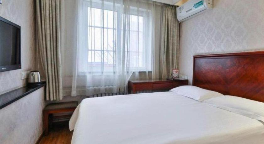 Greentree Inn Beijing Daxing Xingye Street Liyuan Business Hotel מראה חיצוני תמונה