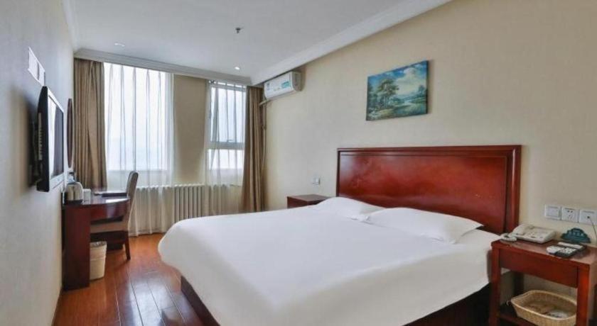 Greentree Inn Beijing Daxing Xingye Street Liyuan Business Hotel מראה חיצוני תמונה