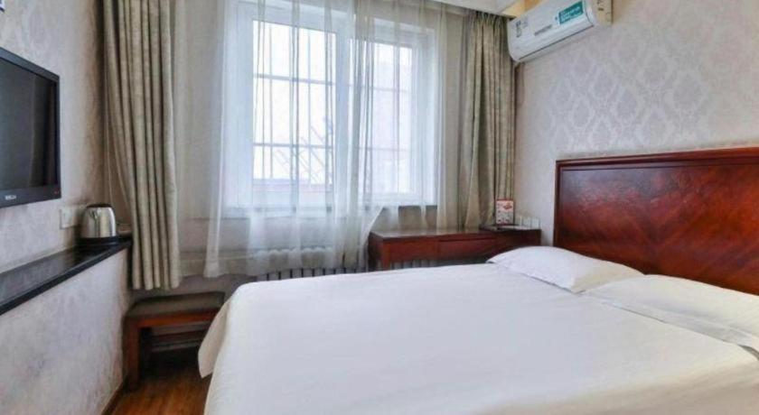 Greentree Inn Beijing Daxing Xingye Street Liyuan Business Hotel מראה חיצוני תמונה
