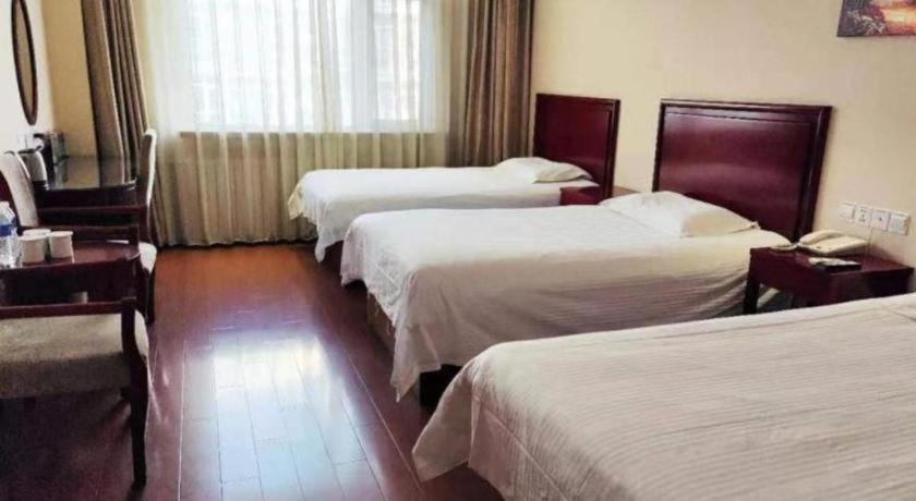 Greentree Inn Beijing Daxing Xingye Street Liyuan Business Hotel מראה חיצוני תמונה